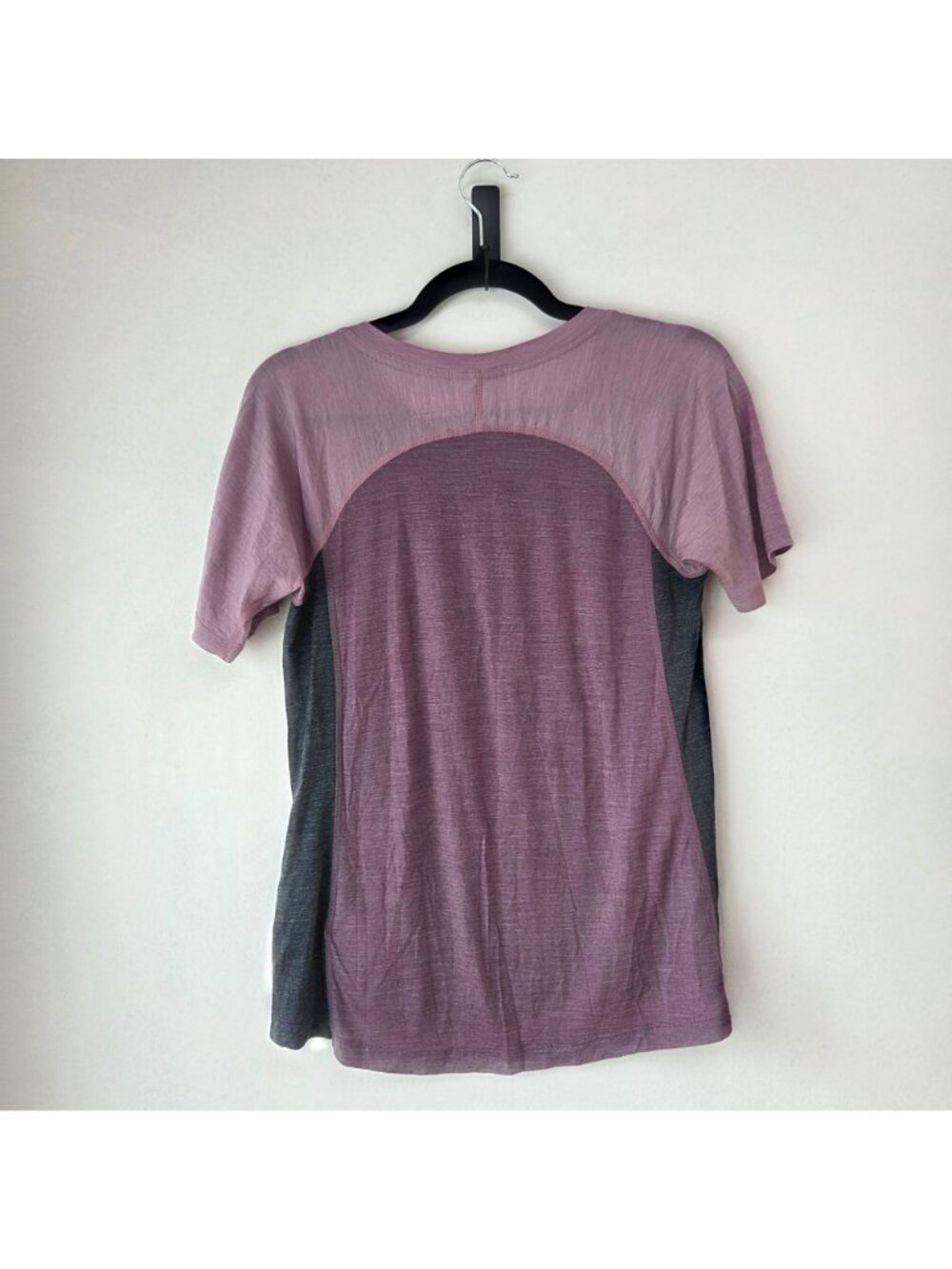 Smartwool Merino Sport 120 Purple Short Sleeve Shirt Tee Hiking Women's XS - Picture 2 of 7
